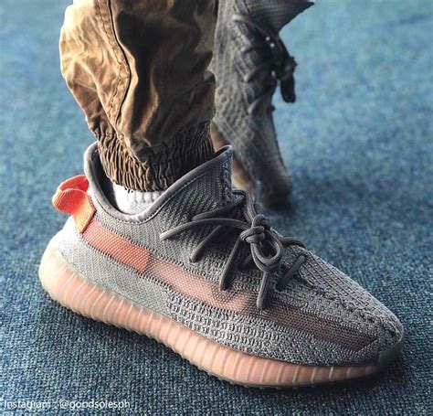 yeezy boost 350 v2 true form